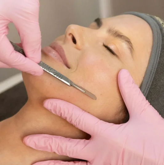DERMAPLANING FACIAL